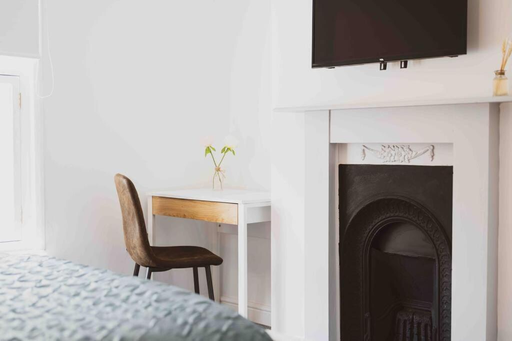 The Lymington Sailor'S Cottage Екстериор снимка